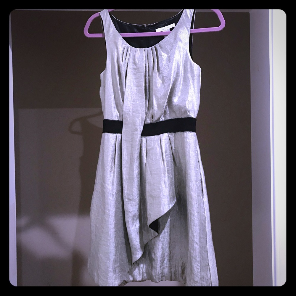 Max and Cleo metallic gold cocktail dress - Picture 1 of 4